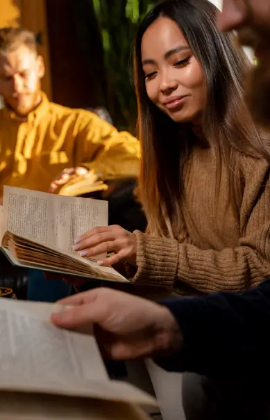 How to Use Bible Study Guides Effectively